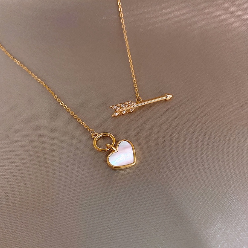 Creative Peach Heart Women Clavicle Chain / One Arrow Through Heart Pendant / Korean INS Fashion Jewellery