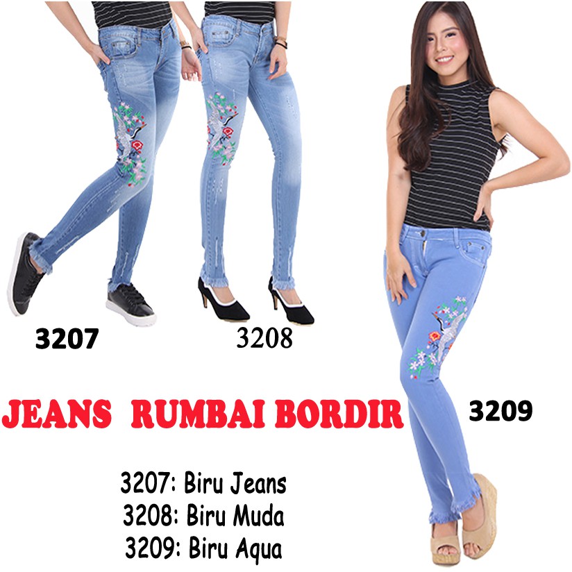  Celana  Jeans  Biru  Muda  Cocok Dengan Baju Warna  Apa 