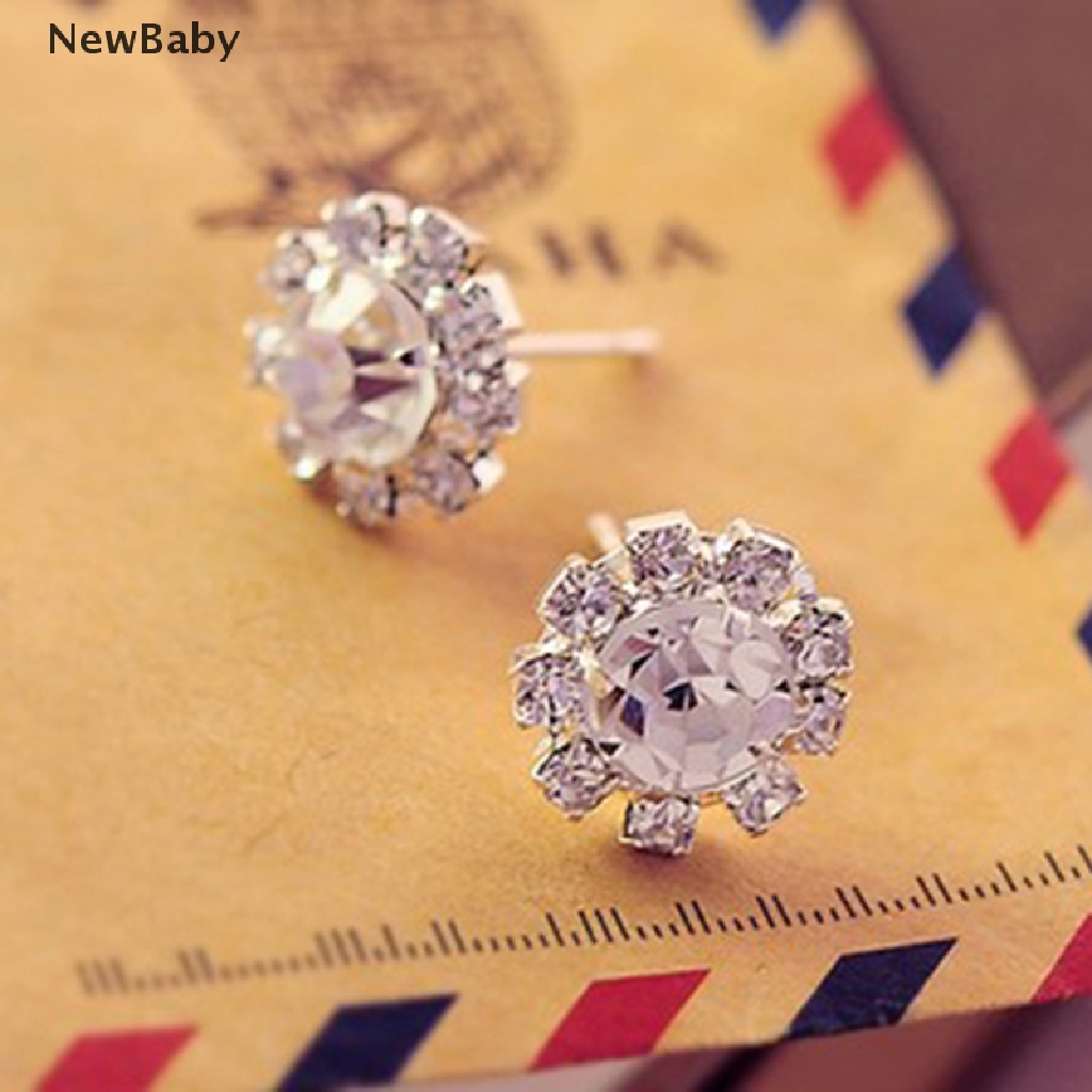 Anting Stud Kristal Bentuk Bunga Untuk Wanita