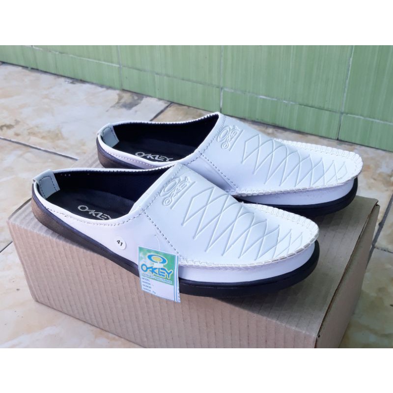 Sepatu Sandal Okay Selop Flat Santai Murah dan Lentur