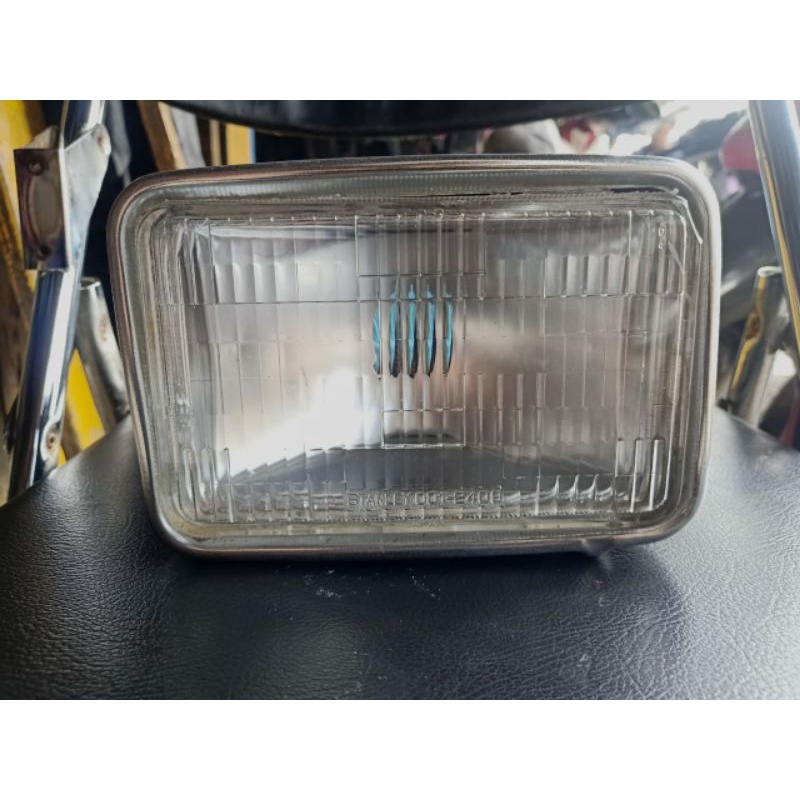 Headlamp lampu depan Suzuki TS 125 pnp Suzuki A100 original