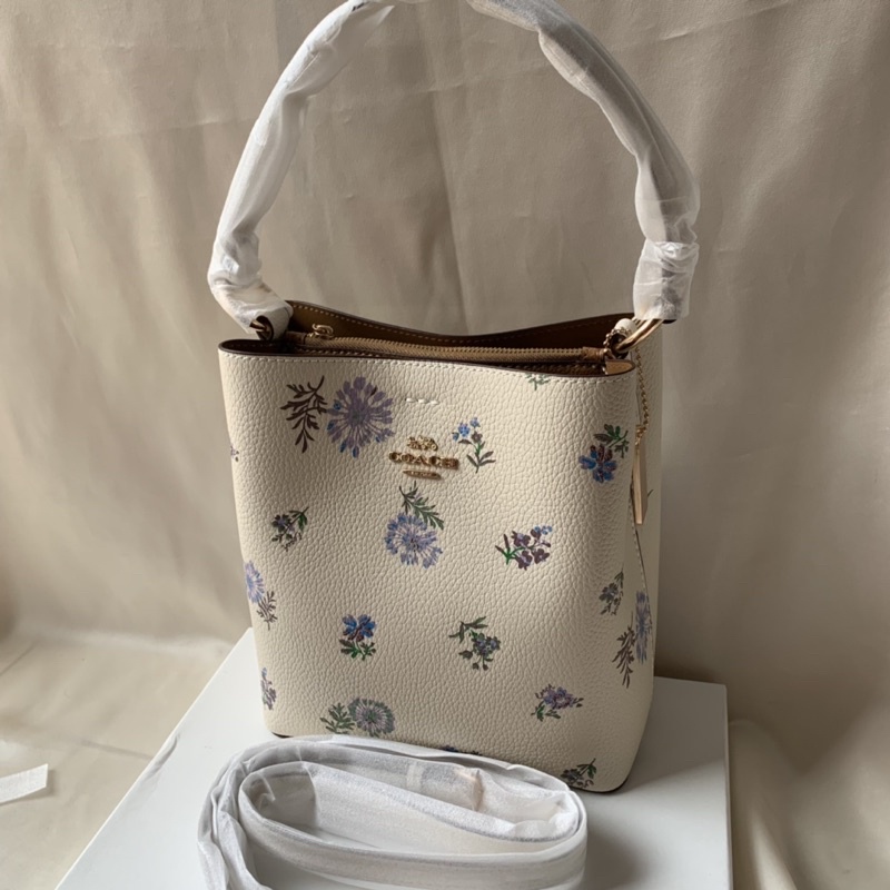 COACH SMALL TOWN BUCKET BAG WITH  DANDELION FLORAL PRINT ( 2310)