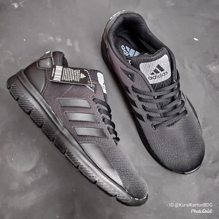 OBRAL DISKON SEPATU SEKOLAH PRIA ADIDAS ALEXA FULL BLACK PREMIUM IMPOR - Hitam 39