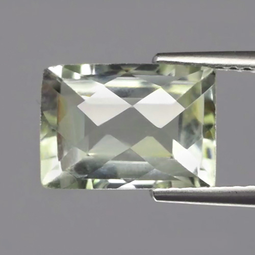 VVS 3.40ct 11x7.7mm Baguette Natural Very Light Green AMETHYST, Brazil AT111