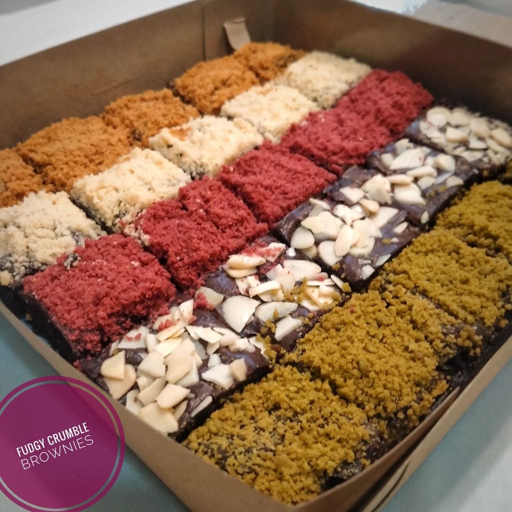 

FUDGY CRUMBLE BROWNIES