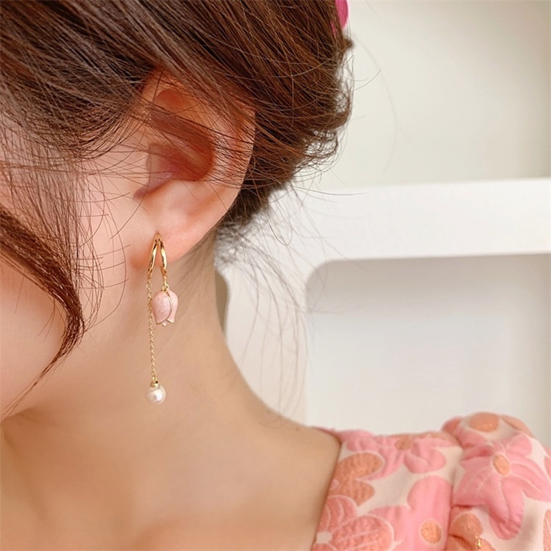 Anting Rumbai Liontin Bunga tulip Warna Pink Aksen Mutiara Untuk Wanita