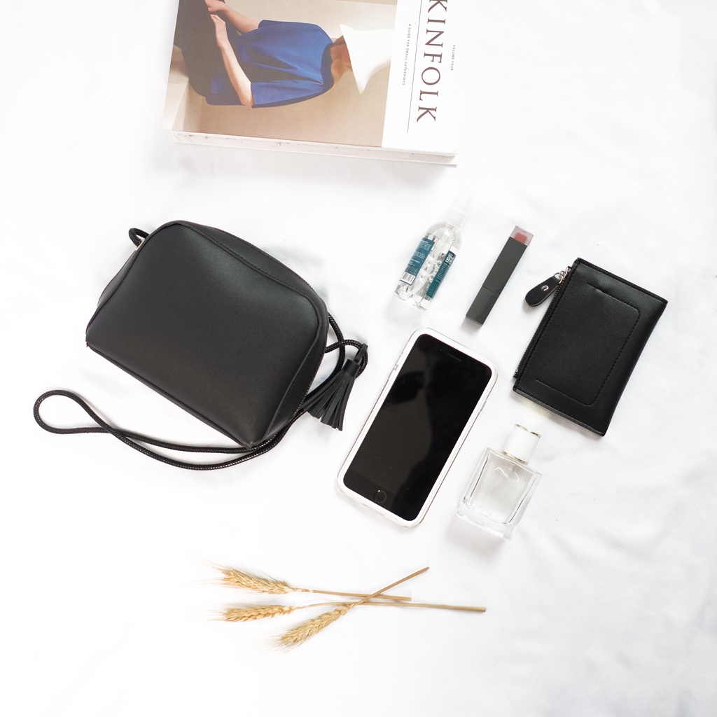 Slingbag Square Nattaya - Tas Selempang Wanita