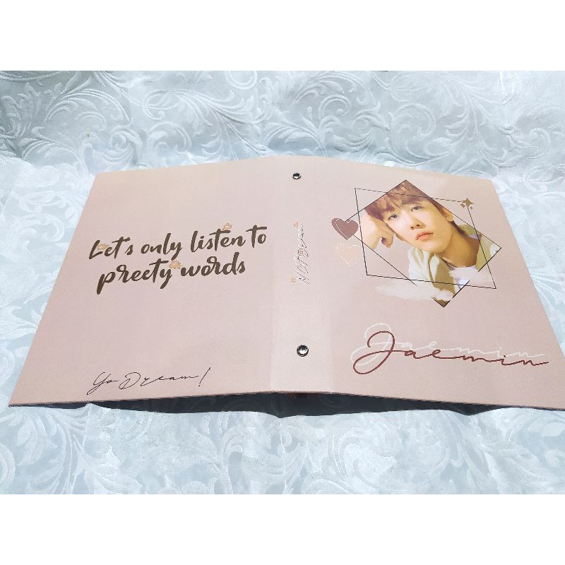 

Binder Hardcover Custom