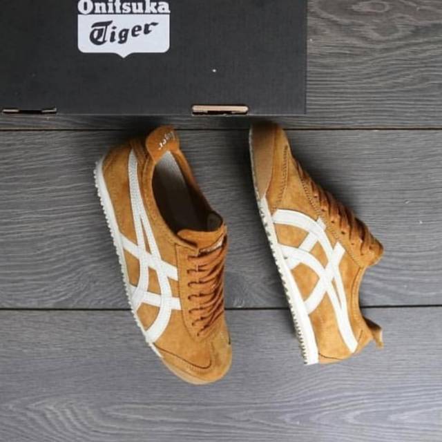 ASICS ONITSUKA TIGER MEXICO 66 SUEDE BROWN