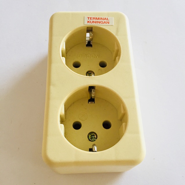 STOP KONTAK ARDE 2 LUBANG LOYAL