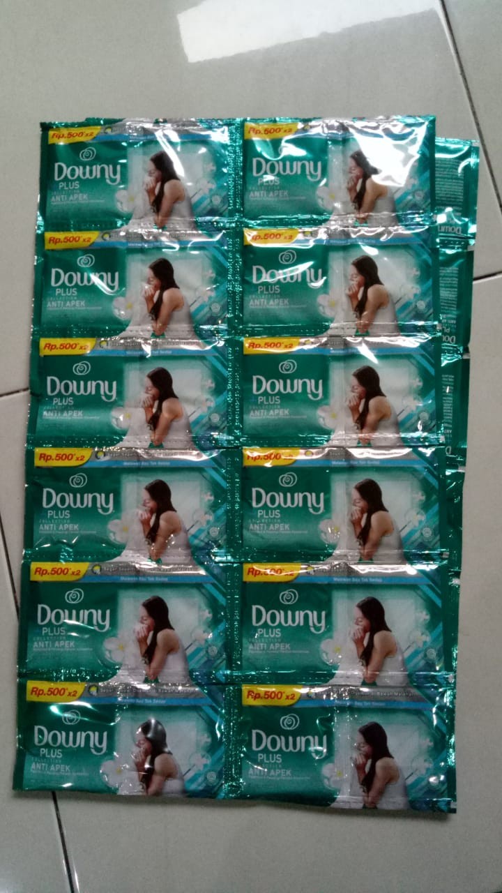Downy Anti Apek Renceng @500 Sachet (1 Renceng Isi 24 Pcs)