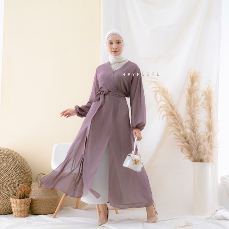 AVRIL X LAURA OUTER CERUTY