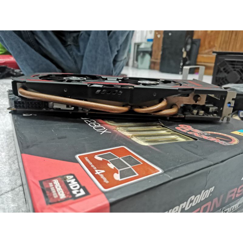 VGA AMD Radeon R9 280X Power color
