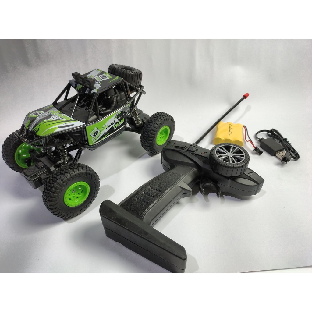 Mobil Remote Kontrol / Mobil RC Rock Crawler 4WD - Mobil RC 4WD 1;20