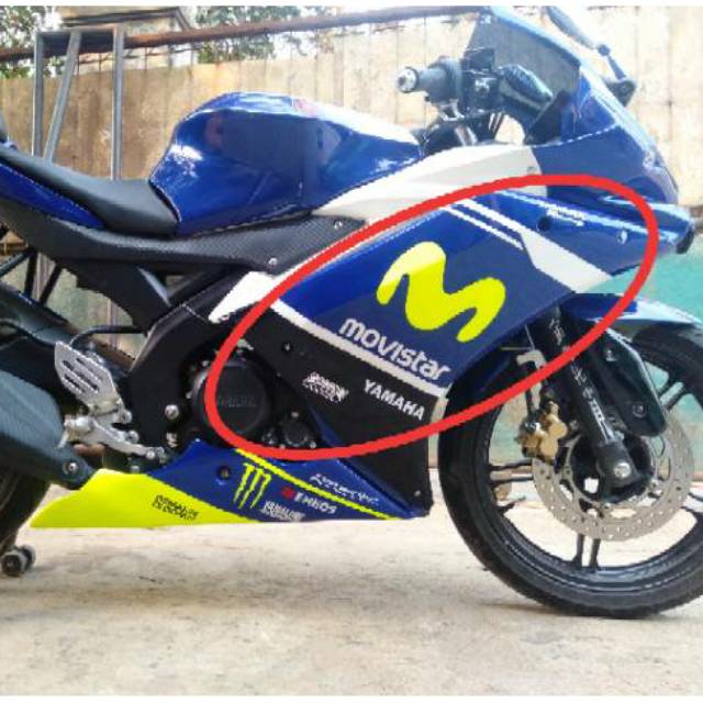 Fairing samping yamaha R15 v2 airbrush