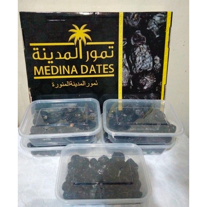 

KURMA AJWA / NABI / 300 Gram / MEDINA DATES