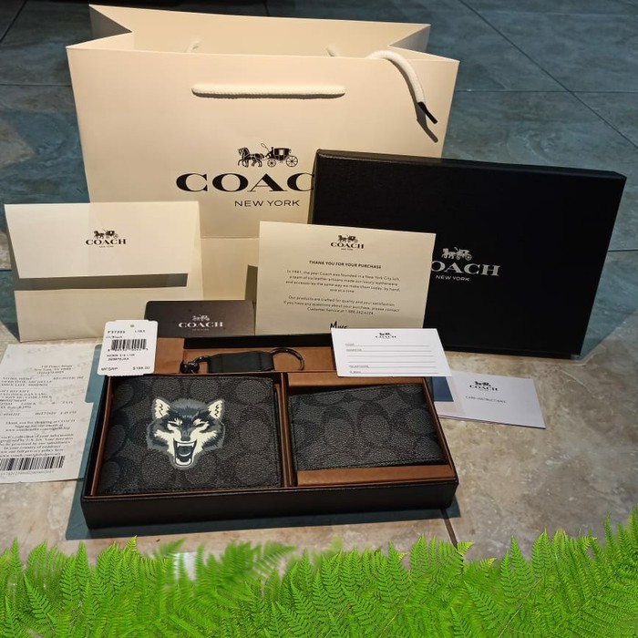 coach wolf wallet