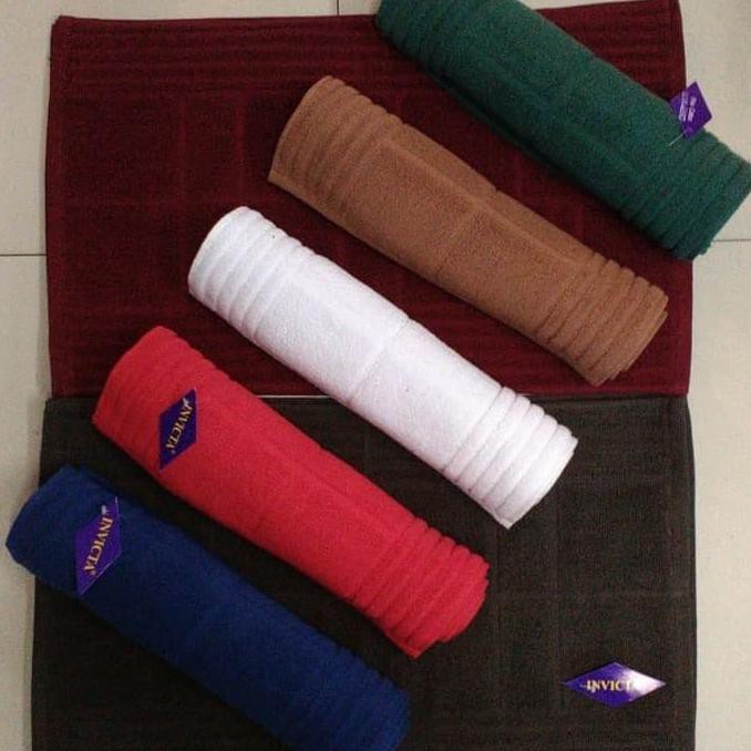 Keset Handuk Invicta SPECIAL