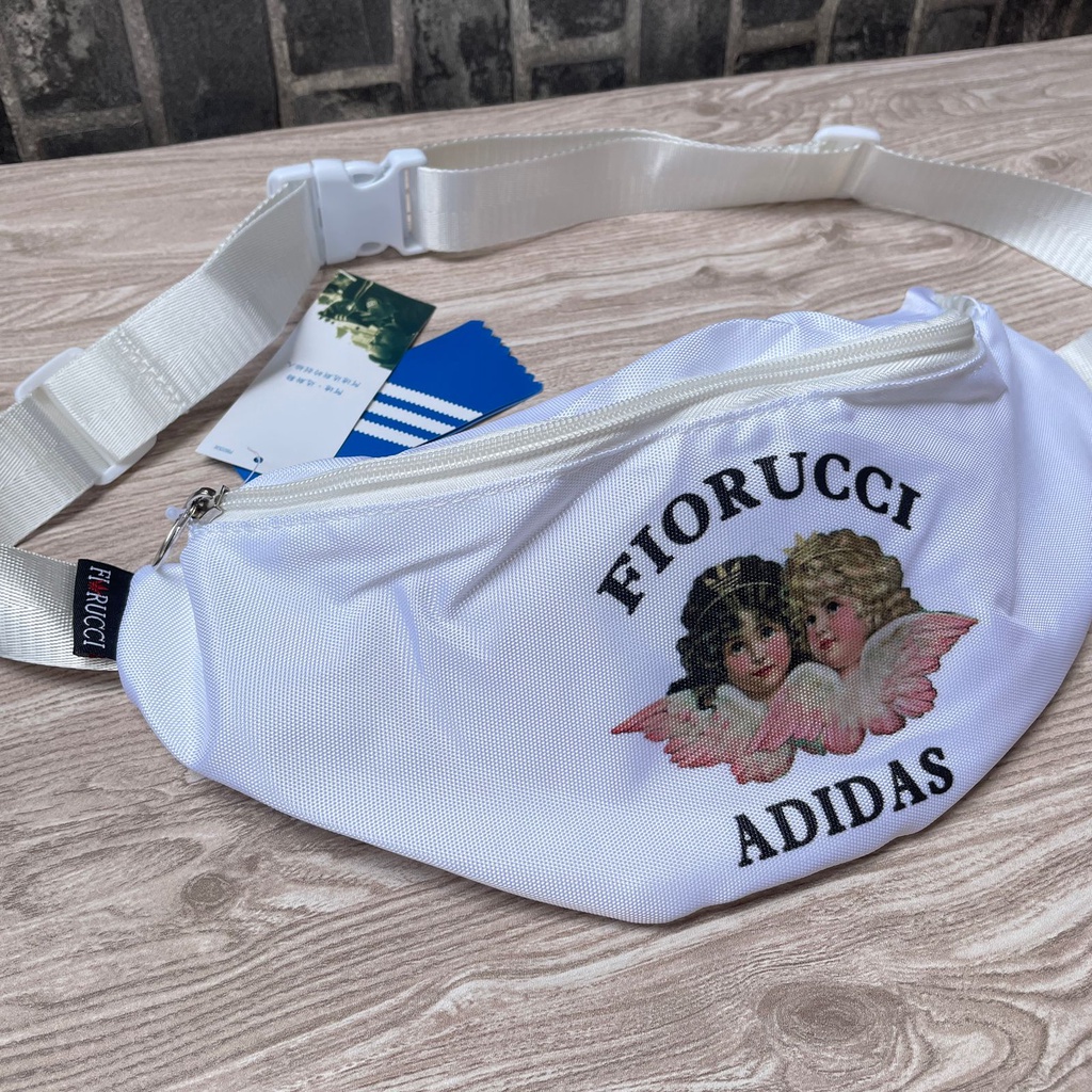 Waistbag Adidas Fiorucci / Tas Selempang Tas Adidas Tas Pinggang