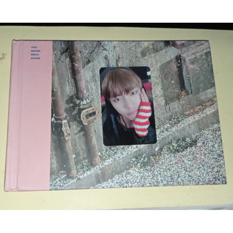 [READY] Album YNWA You Never Walk Alone PC Photocard V Taehyung Official (Baca Deskripsi)