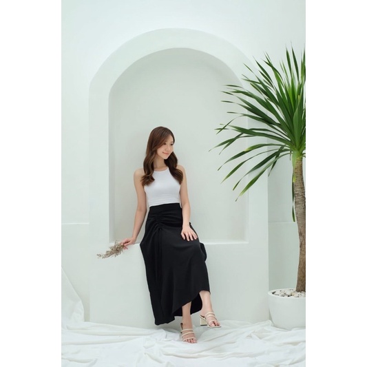 lookatmeofficial • Twinkle Skirt / Korean Look Midi Skirt / Rok Serut Casual Wanita