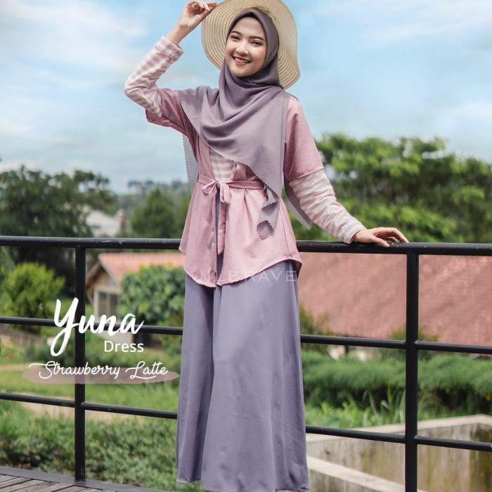 PREMIUM YUNA DRESS / GAMIS SYARI DENGAN OUTER MENYATU ORIGINAL BY JILBRAVE - STRAWBERY LATTE, L