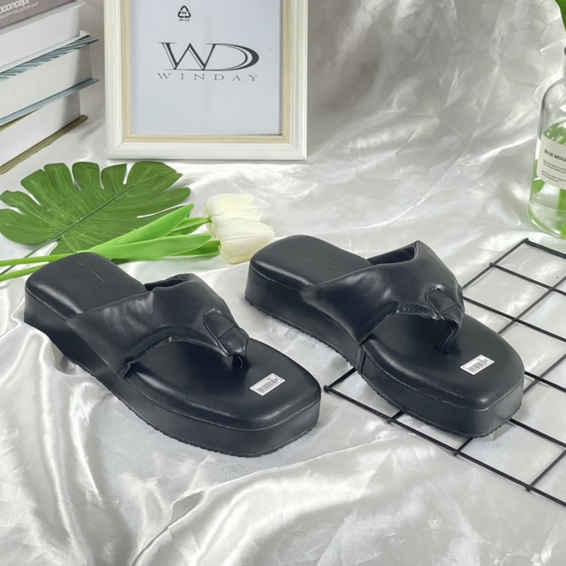 Sandal Jepit Wanita Elegan Empuk Ringan