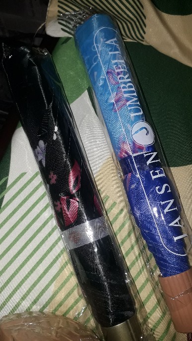 Payung Lipat Dengan Bahan Tahan Angin Dan Hujan Motif Bunga