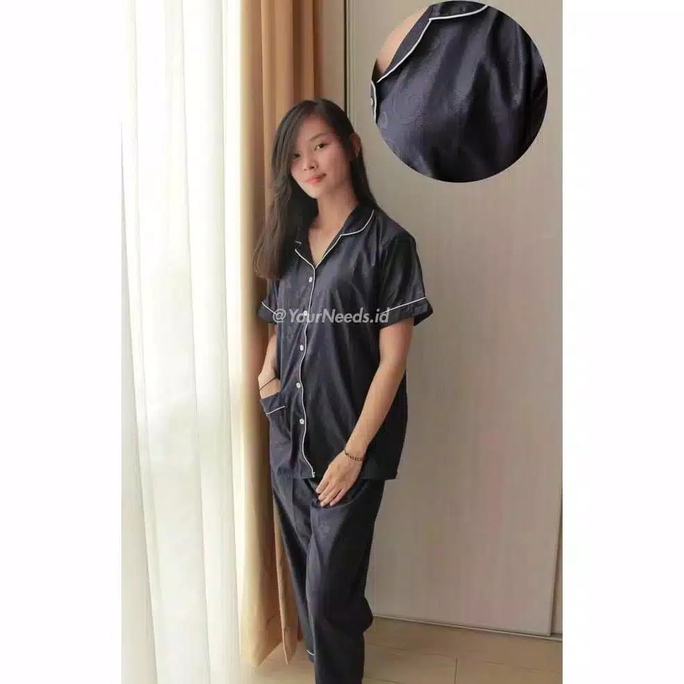 JNV Piyama CP Wanita Motif Satin Embos - Baju Tidur Saten Lengan Pendek - Bahan Satin Embos-Hitam
