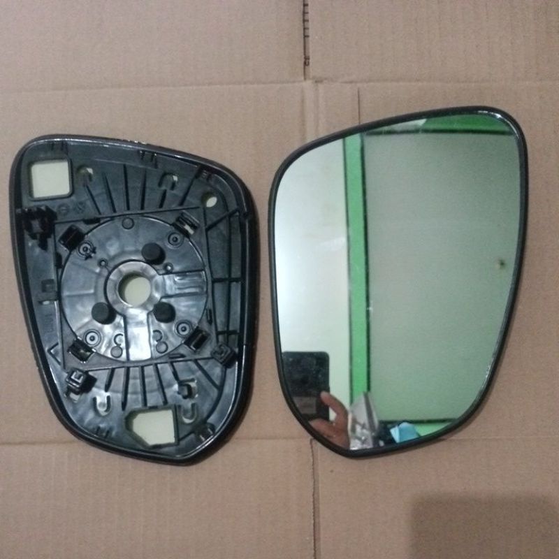 Kaca spion Inova Reborn Fortuner vrz