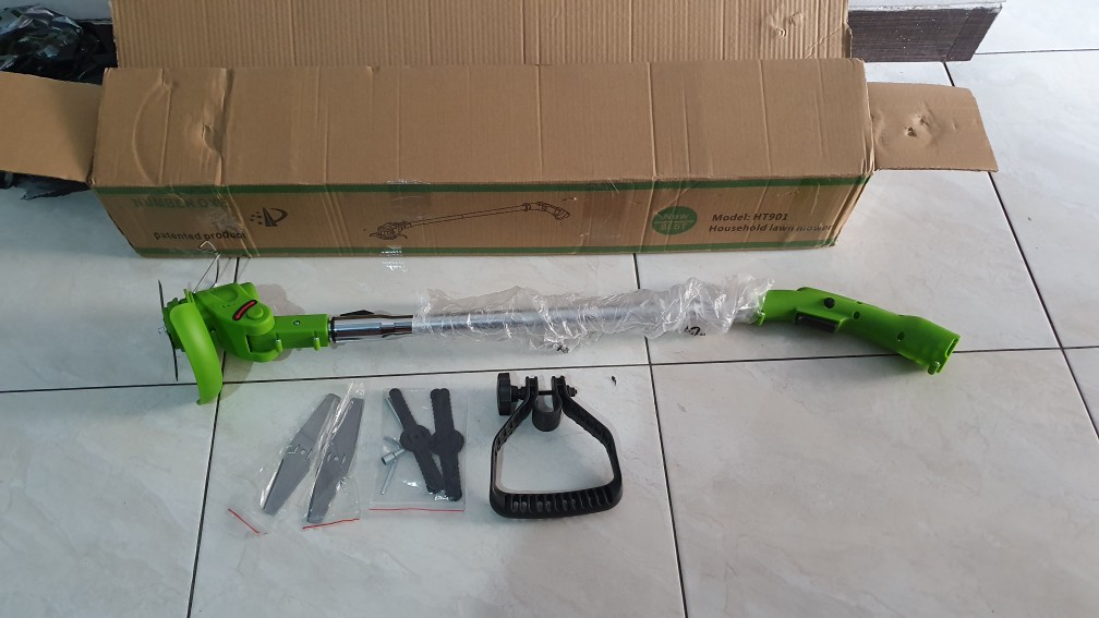 Mesin Potong Rumput Padi Uchiha Uciha Brush Cutter Cordless Baterai Tanpa Kabel