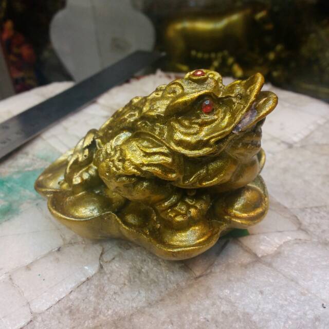 Patung kodok fengshui small