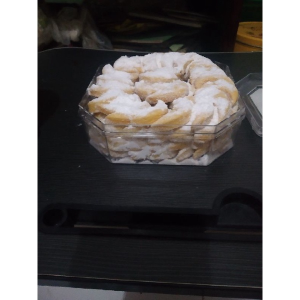 

kue kering putri salju 250 g