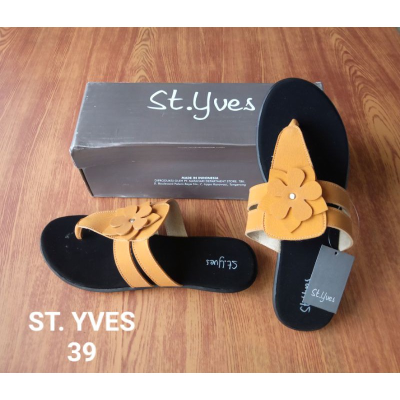 sandal st. yves