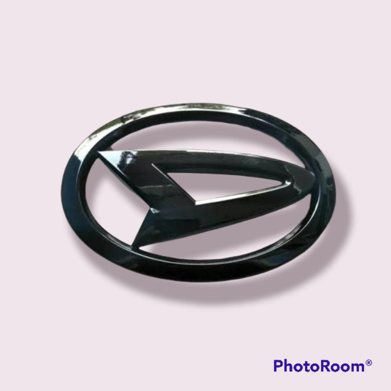 emblem logo grill depan toyota agya daihatsu agya