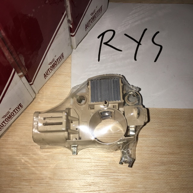 IC REGULATOR ALTERNATOR FORD LASER, MAZDA SOKET 2