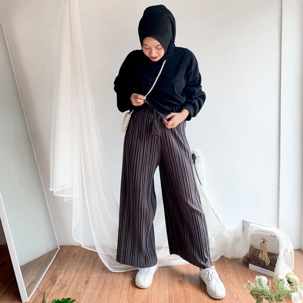 Rana Skirt Rok/Kulot Rample Plisket Kecil-Rana-DarkGrey