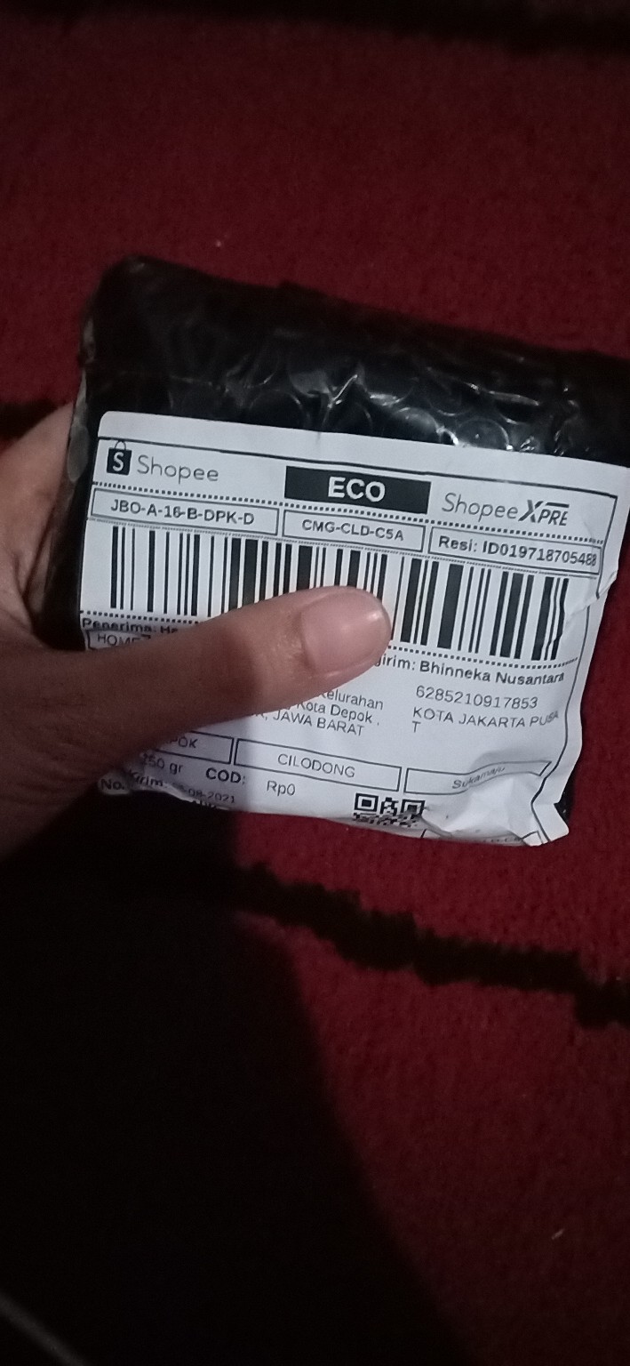 Dahlia Kamper Freshener Gantung