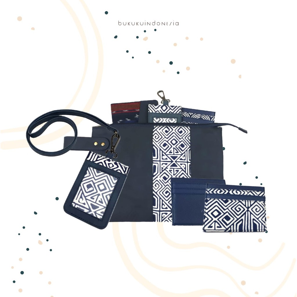

Bukuku Paket Souvenir Pouch Nametag Card holder Batik