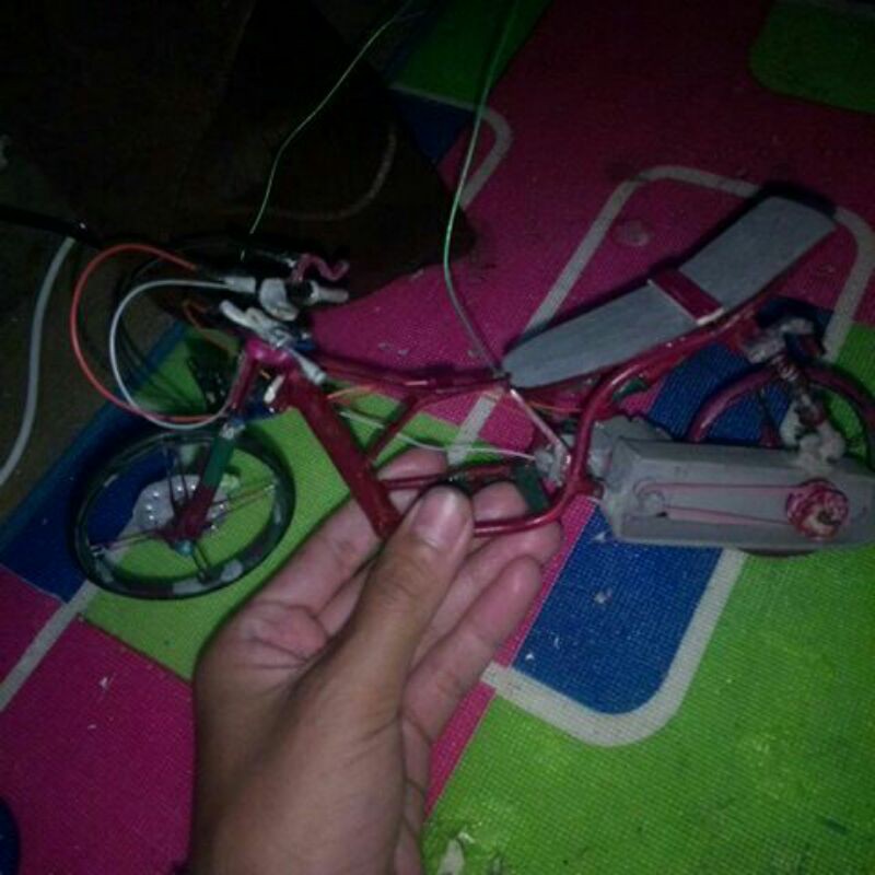 motor drag miniatur
