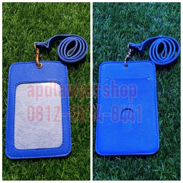 

Name Tag Id Card Tempat Kartu Plus Tali Semi Kulit 2 Slot Card Biru