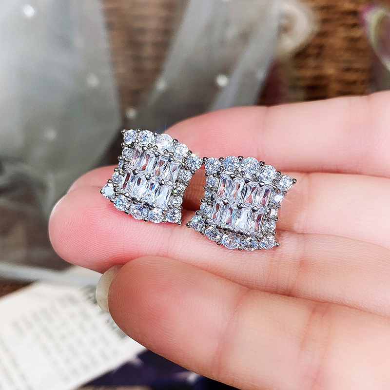 Fancyqube Anting Stud Cubic Zirconia Kristal Serbaguna Untuk Aksesoris Wanita