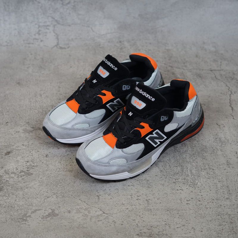 New Balance 992 X DTLR Grey Orange