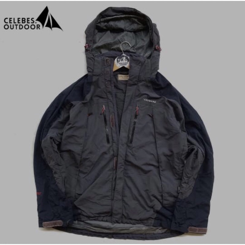 youngone snowboard goretex