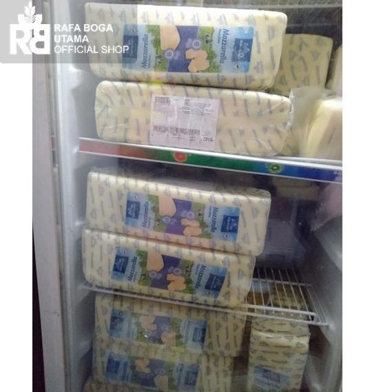 

Terkini.. Keju Mozarella Oldenburger 500gram/Mozzarella Cheese LZJ