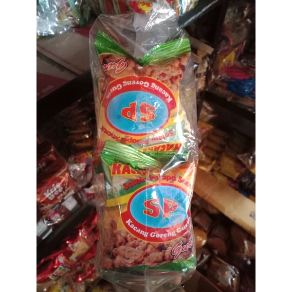 

Kacang Goreng Gurih 1 Pack isi 20 Pcs