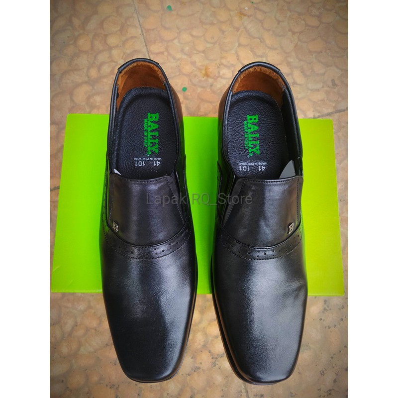 SEPATU PANTOFEL KERJA KANTOR  KULIT ASLI FORMAL BAALY ITALY ORI