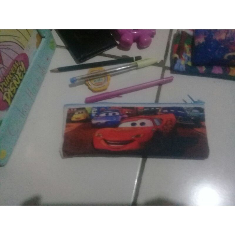 

Tempat pensil flanel printing