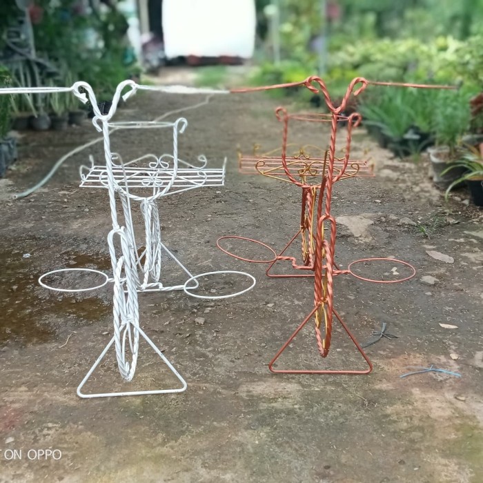 Aksesoris Sepeda - Rak Sepeda (Menjual Berbagai Macam Rak Bunga)