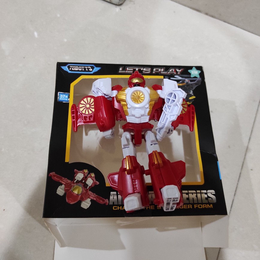 Mobil Mainan Transformer Robot Motif Bmw / Supercar Tanpa Baterai - Bisa Cod / Bayar Di Tempat